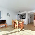 Apartment Platja De Roses-5 By Interhome